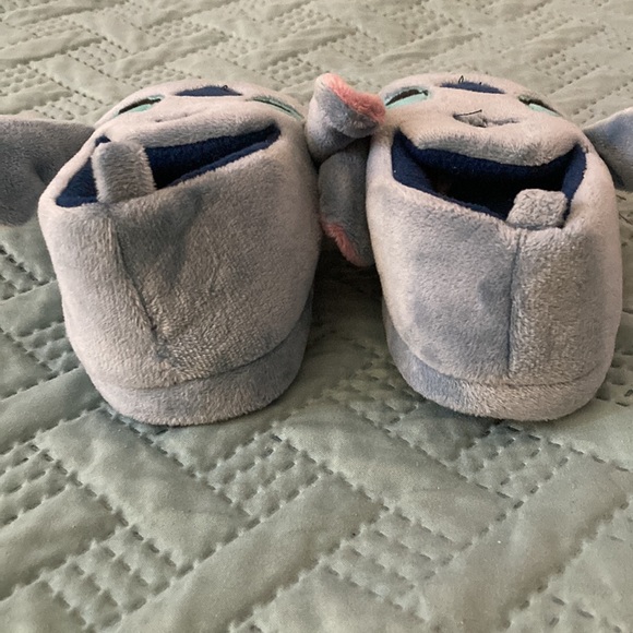 Disney’s Stitch slippers - Picture 5 of 6